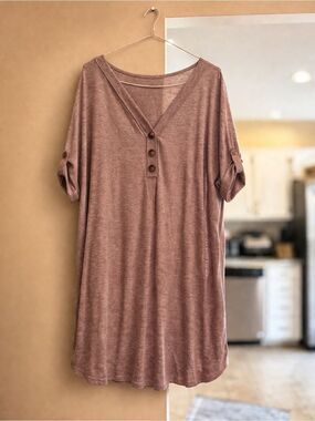 #068 - Torrid Tan Tunic Top – Size 2